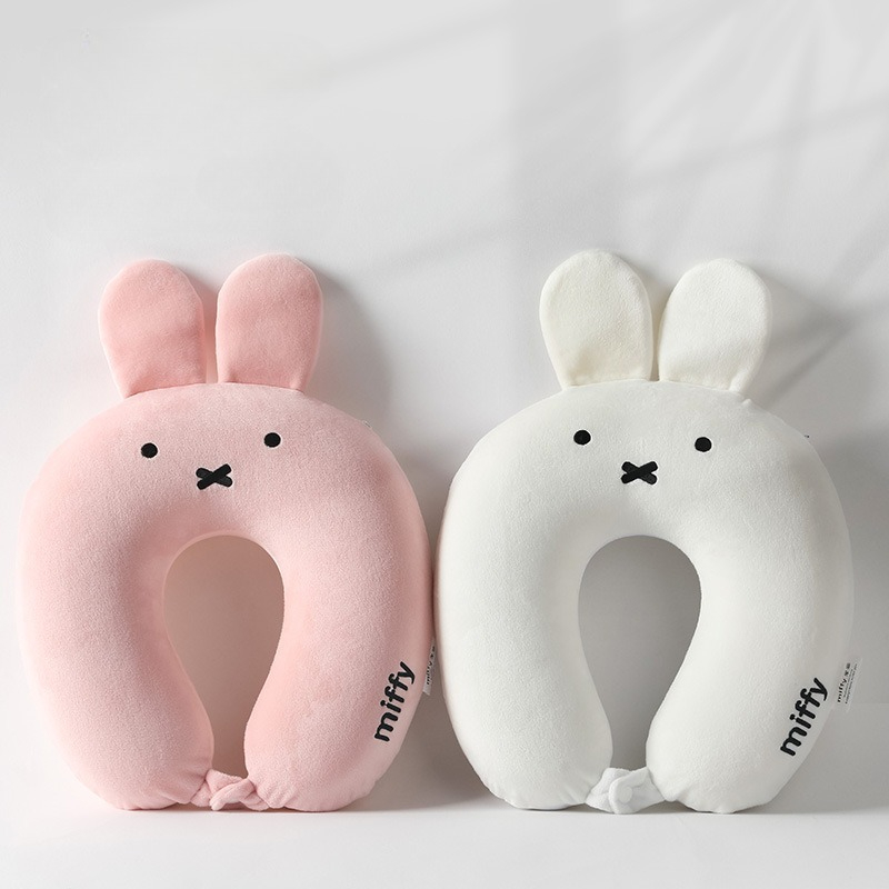 Sevimli Sıcak Anime Miffy Tavş - Neck Pillow Memory Foam incelemesi ve fiyatı